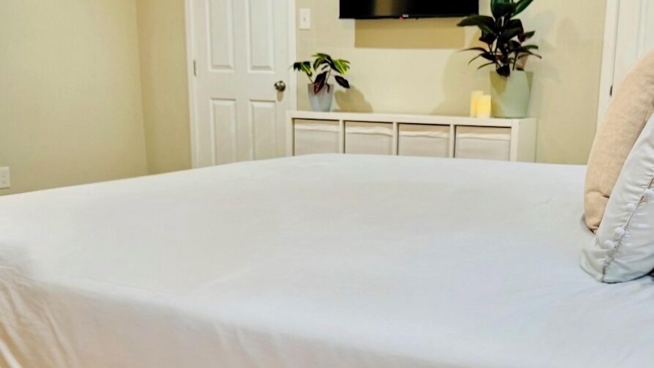 Photo of Bedroom in Near East Side