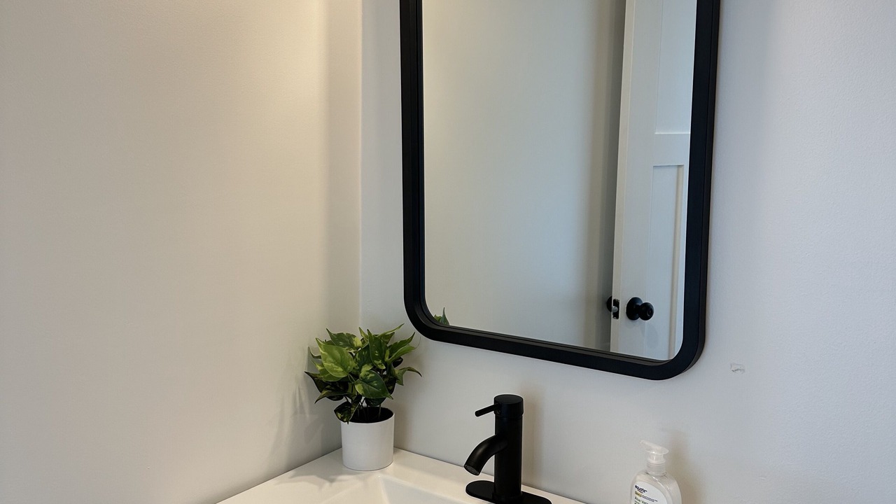 Photo of Bathroom in Mid-City