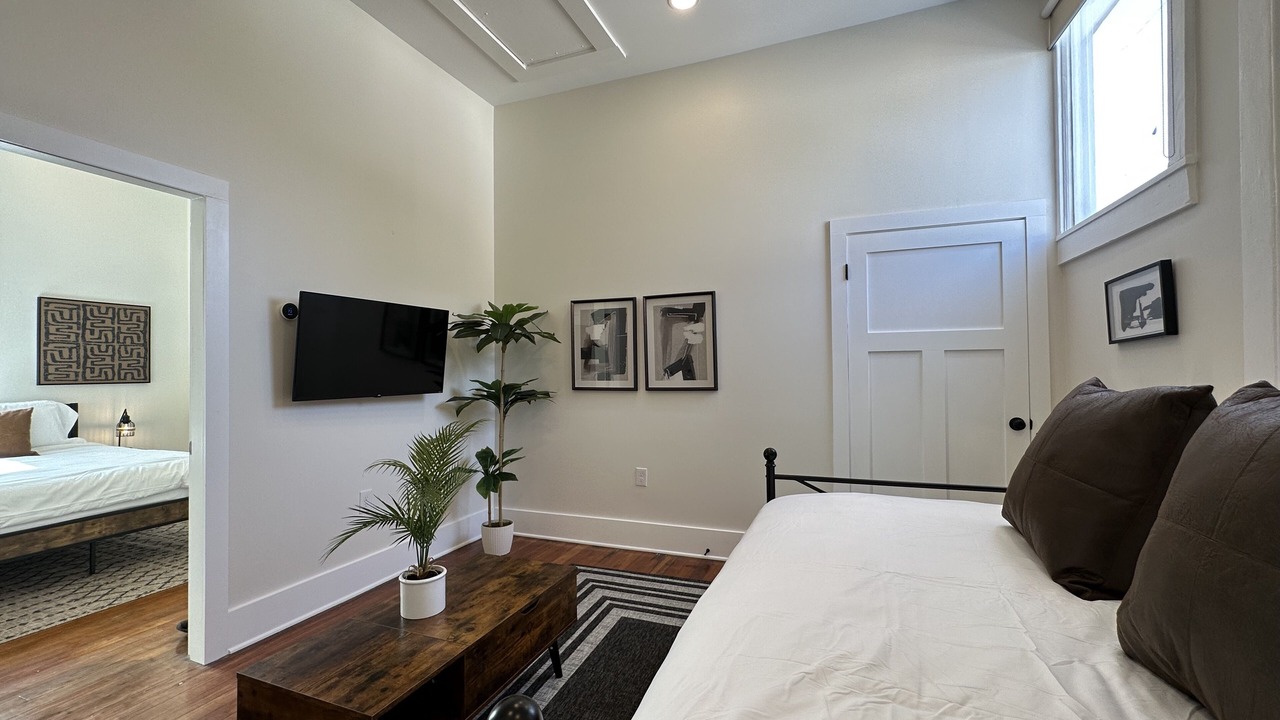 Photo of Bedroom in Mid-City