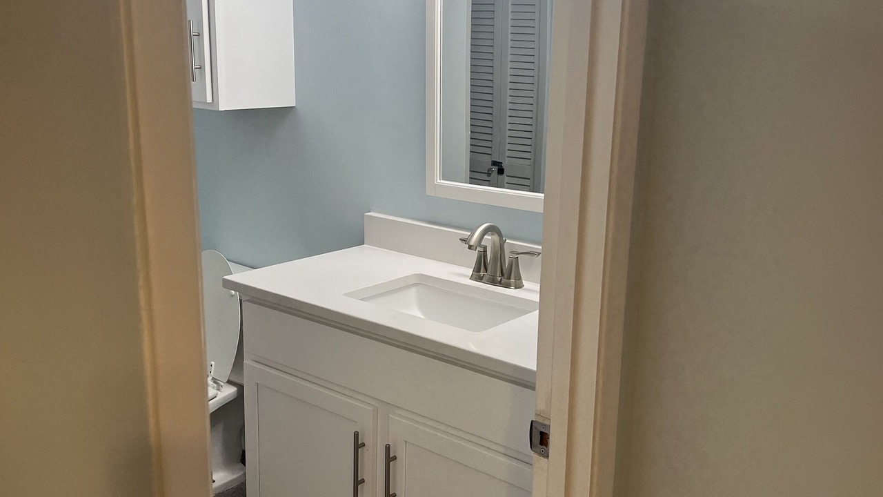 Photo of Bathroom in Diamondhead