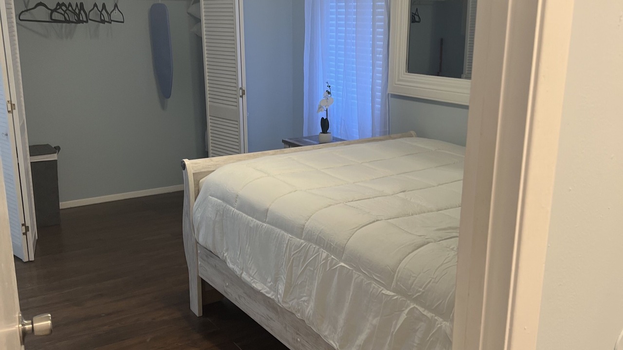 Photo of Bedroom in Diamondhead