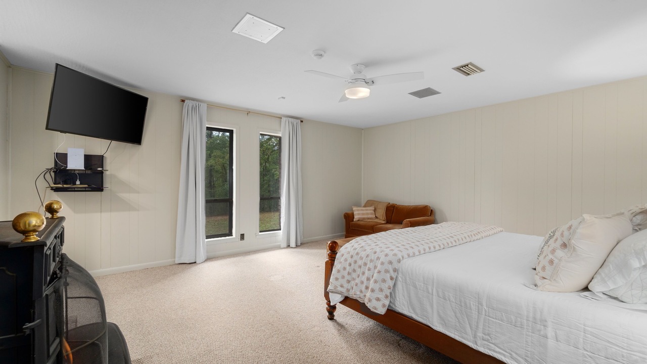 Photo of Bedroom in Hattiesburg