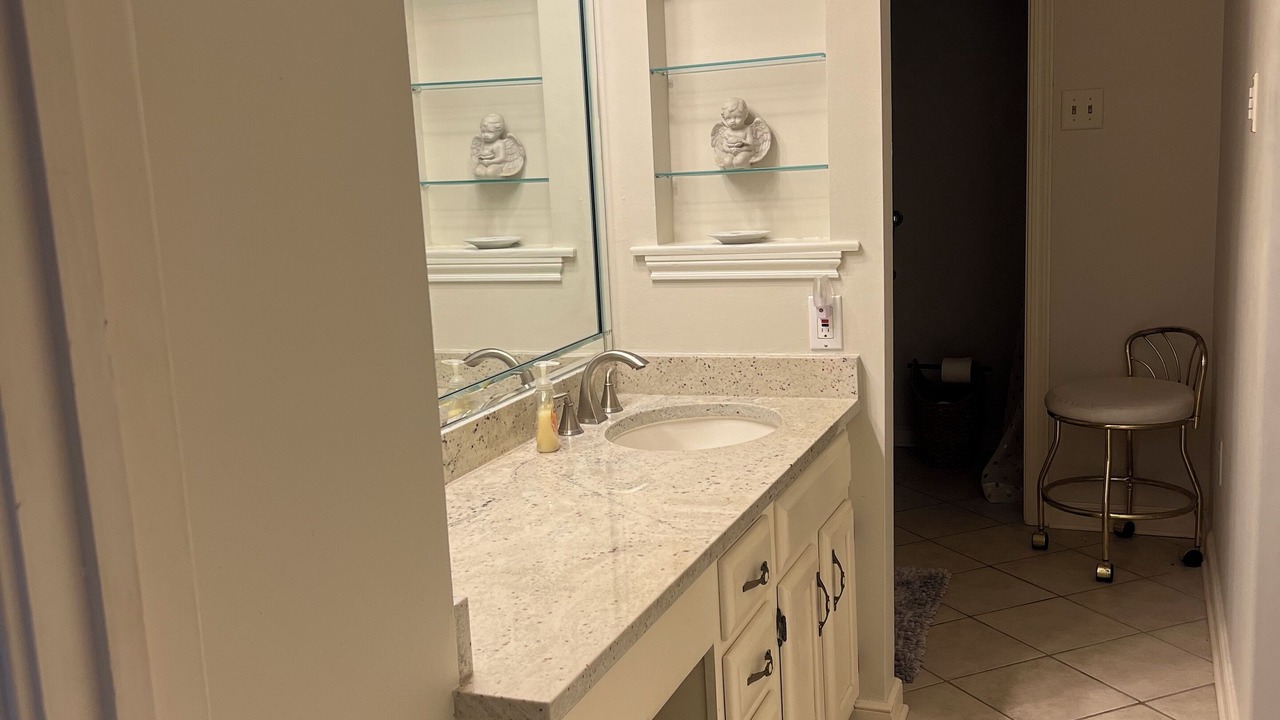 Photo of Bathroom in Lewisburg