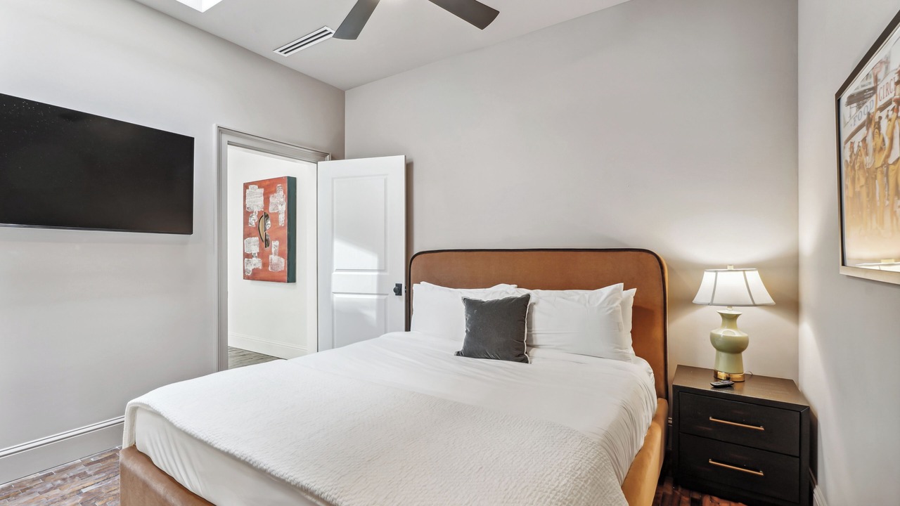Photo of Bedroom in Central Business District