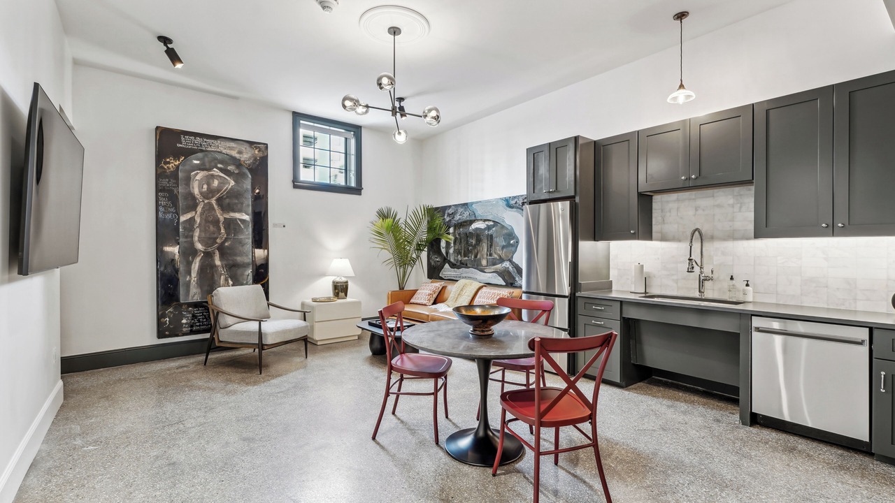 Photo of Kitchen in Central Business District