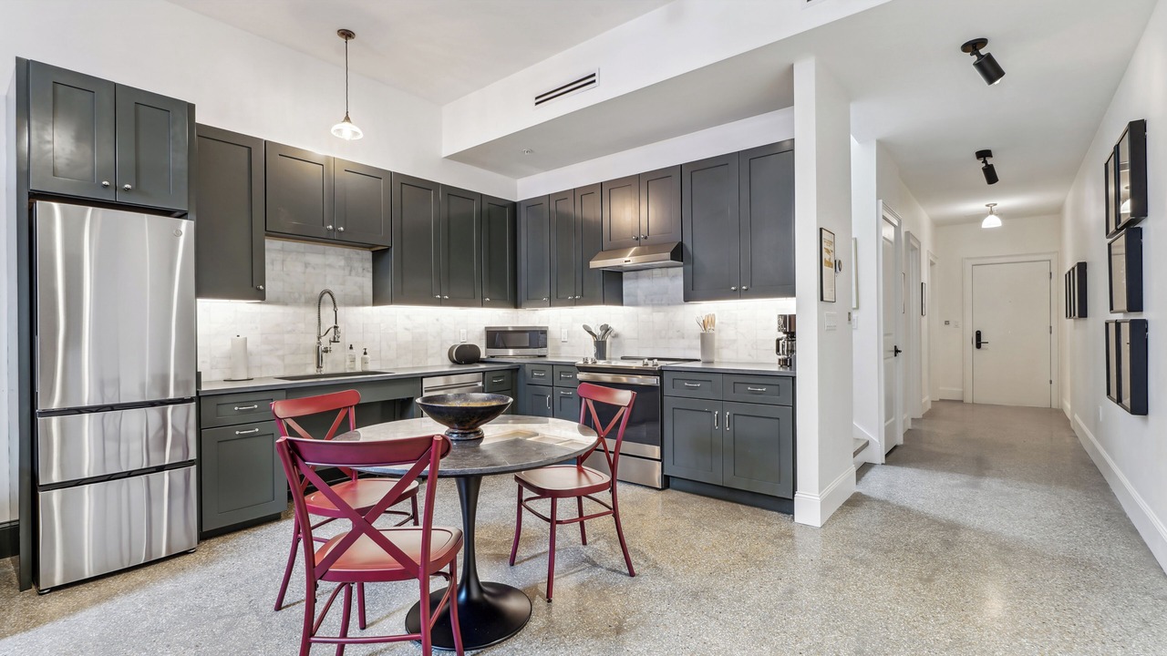 Photo of Kitchen in Central Business District