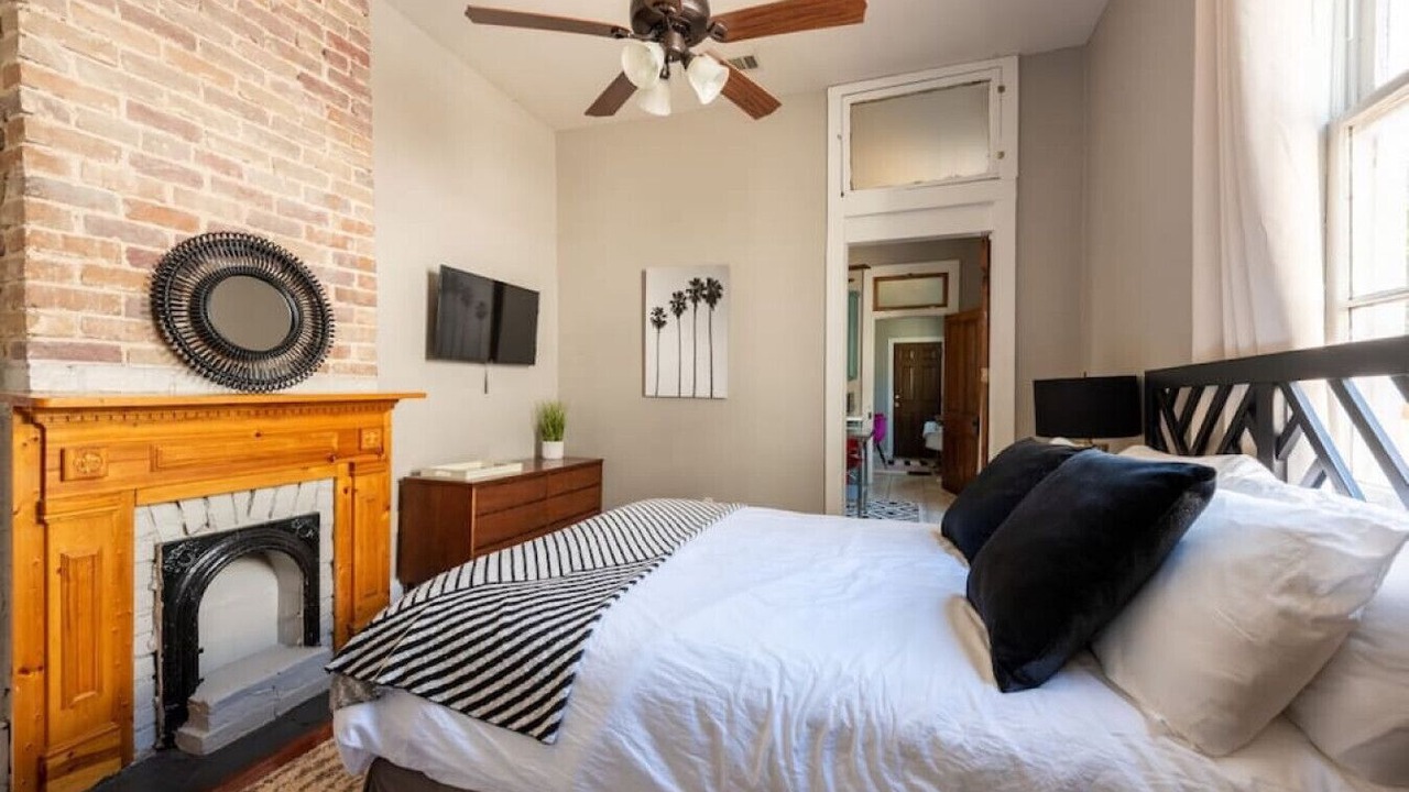 Photo of Bedroom in Mid-City