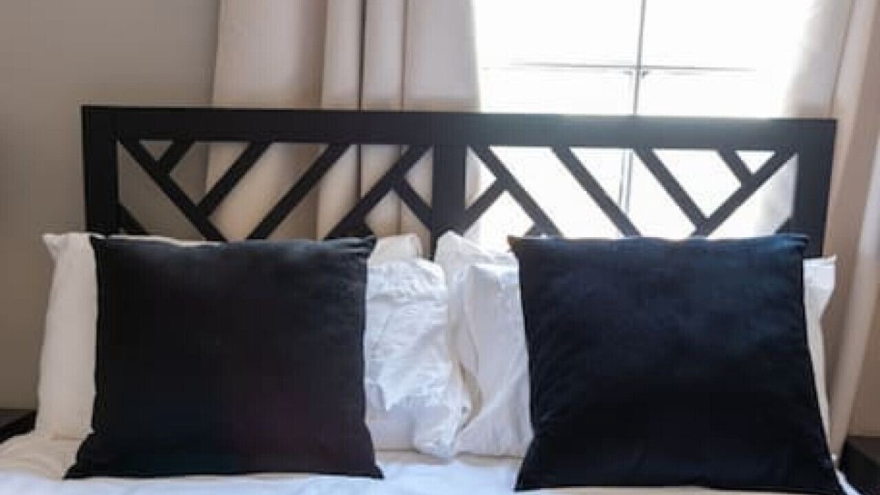 Photo of Bedroom in Mid-City