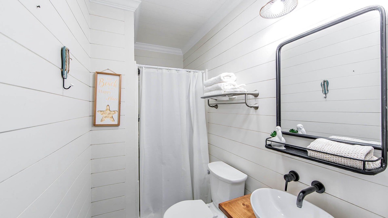 Photo of Bathroom in Grand Isle