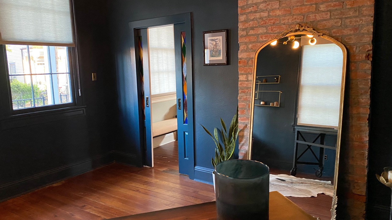 Photo of Bedroom in Lower Garden District