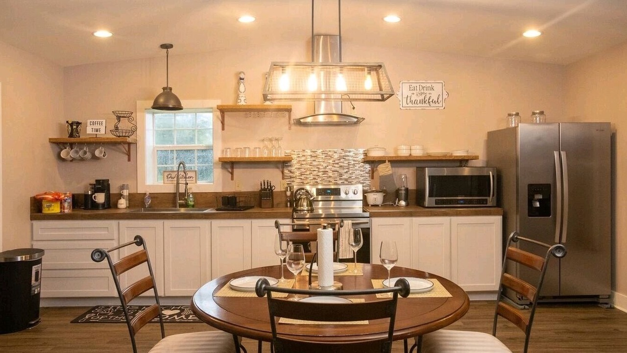 Photo of Kitchen in Sunset