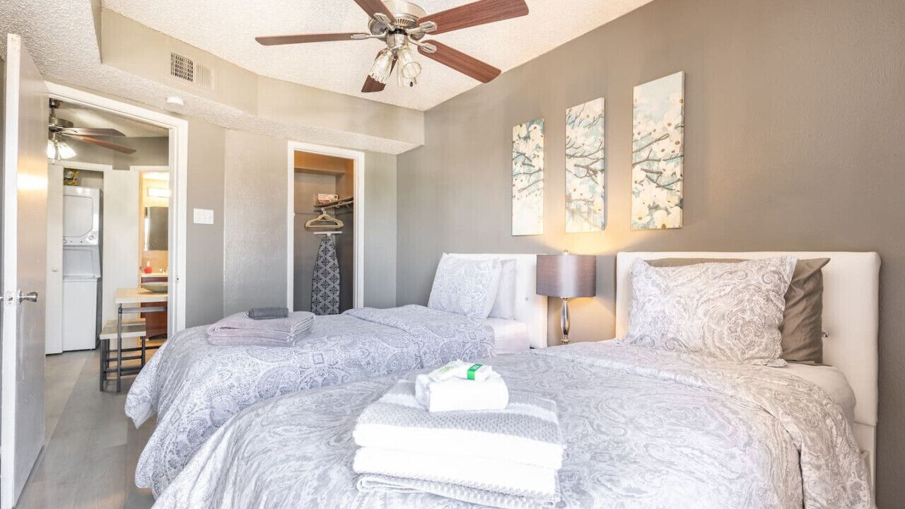 Photo of Bedroom in Park Central