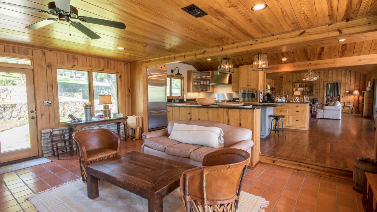 Photo of Livingroom in Hunt