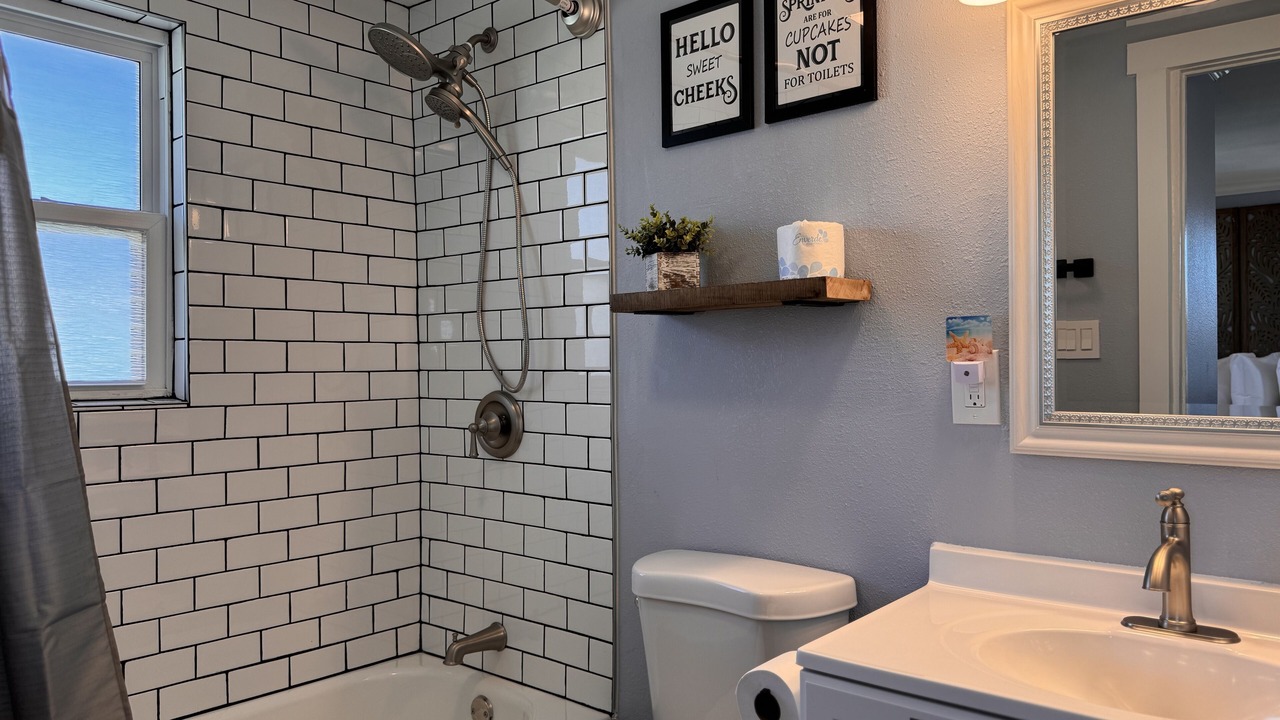 Photo of Bathroom in Surfside Beach