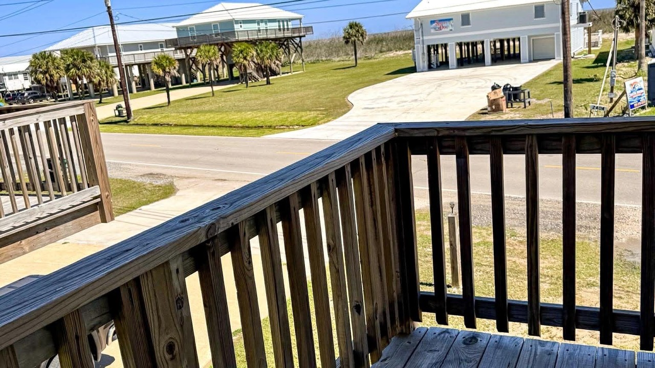 Photo of Patio Balcony in Grand Isle