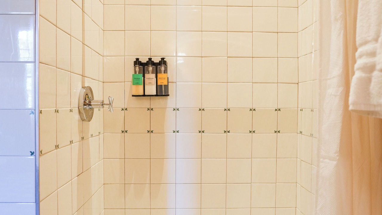 Photo of Bathroom in Washington