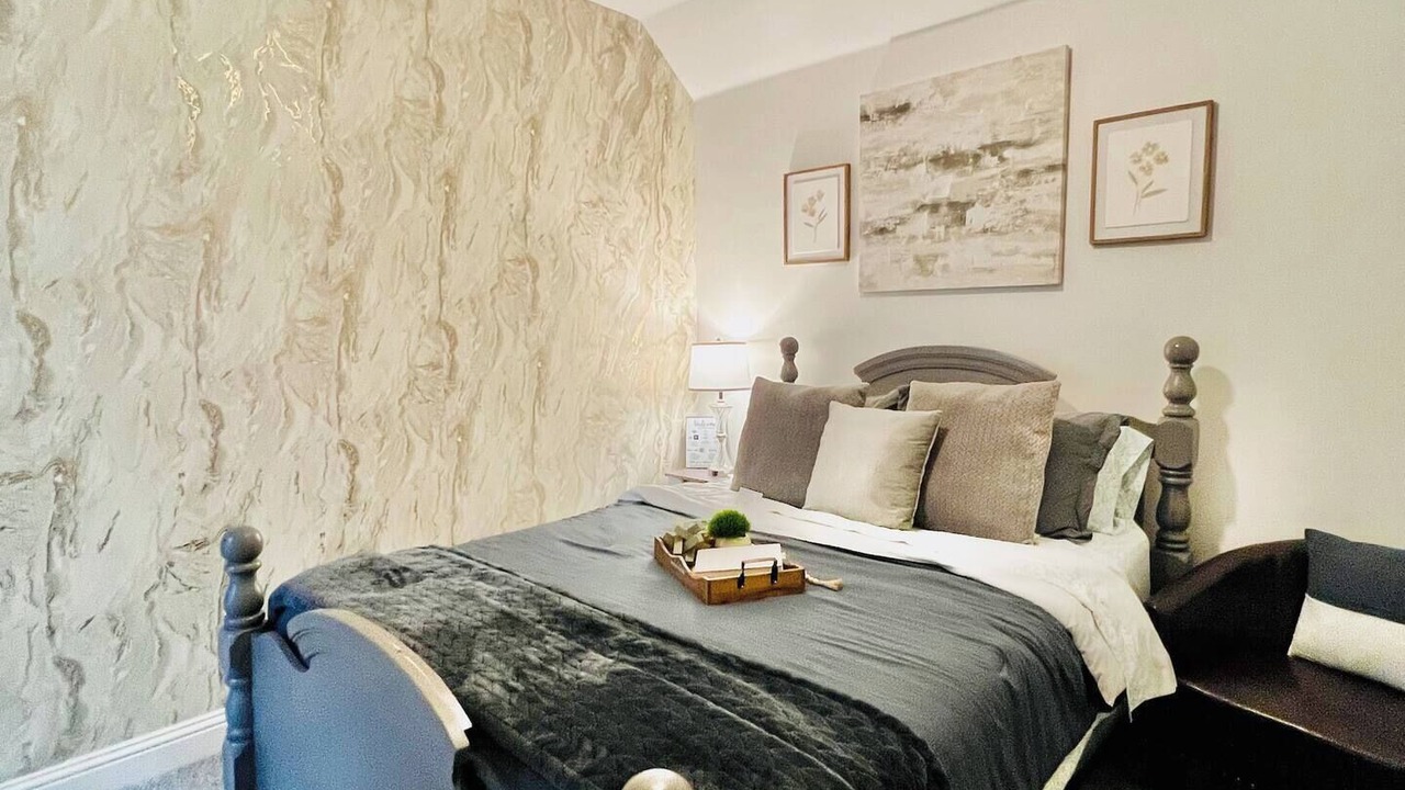 Photo of Bedroom in Shreveport