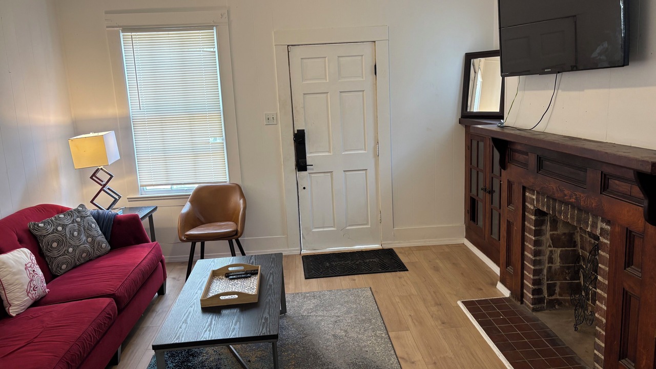 Photo of Livingroom in Mid City North
