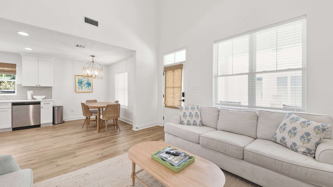 Photo of Livingroom in Youngsville
