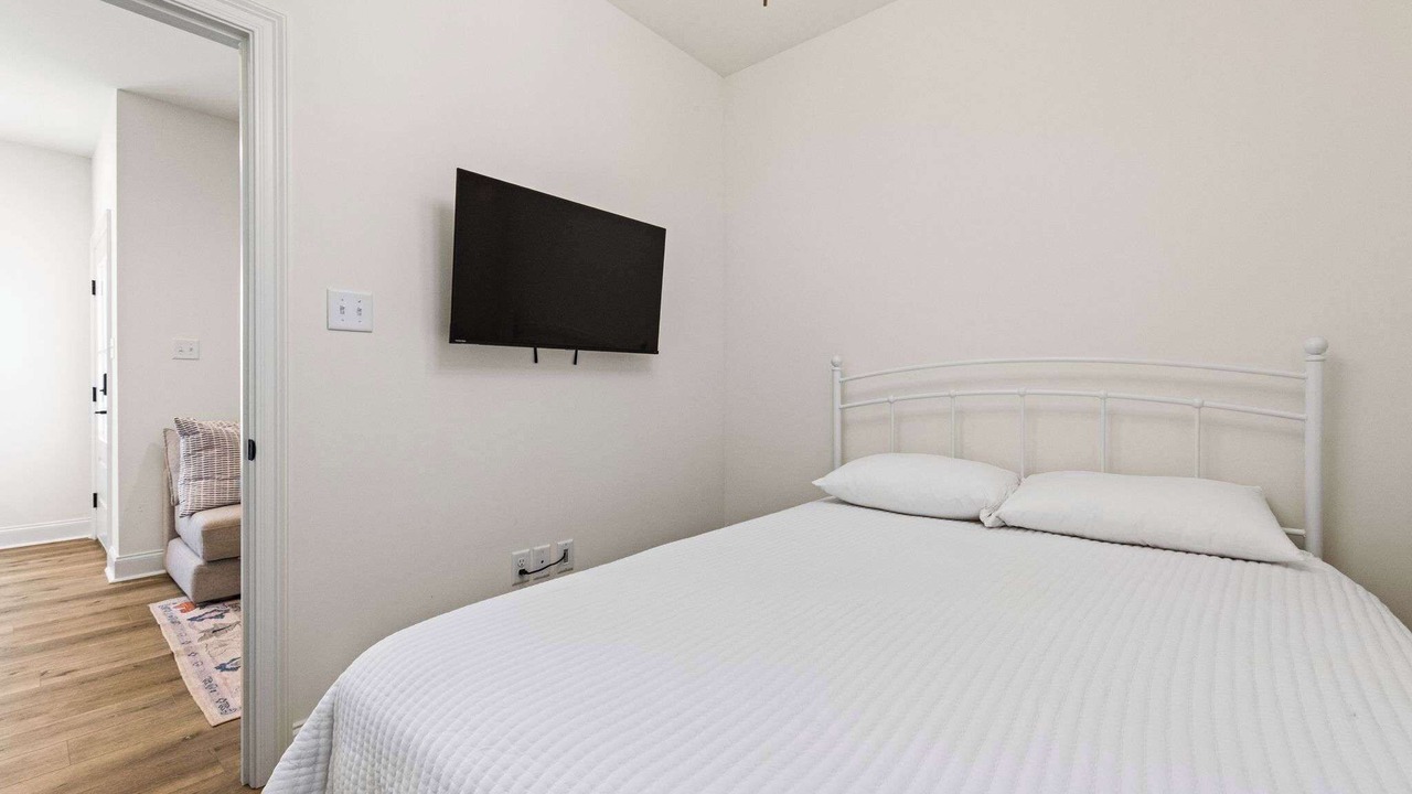 Photo of Bedroom in Youngsville