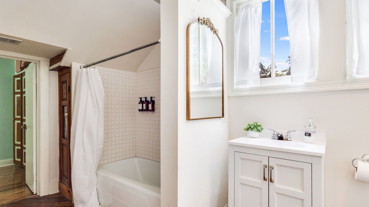 Photo of Bathroom in Breaux Bridge