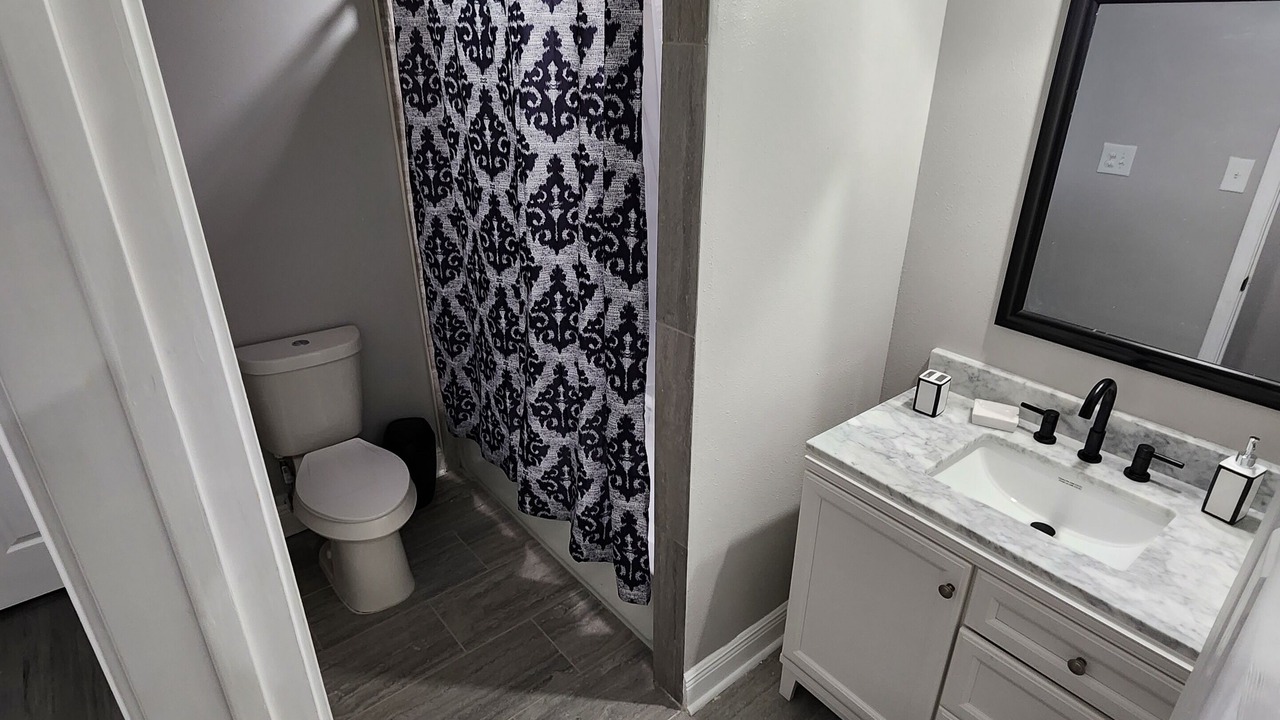 Photo of Bathroom in LaPlace