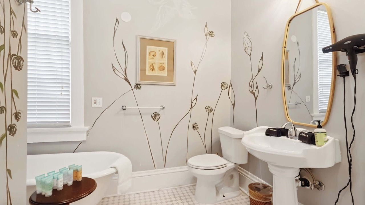 Photo of Bathroom in Faubourg Lafayette