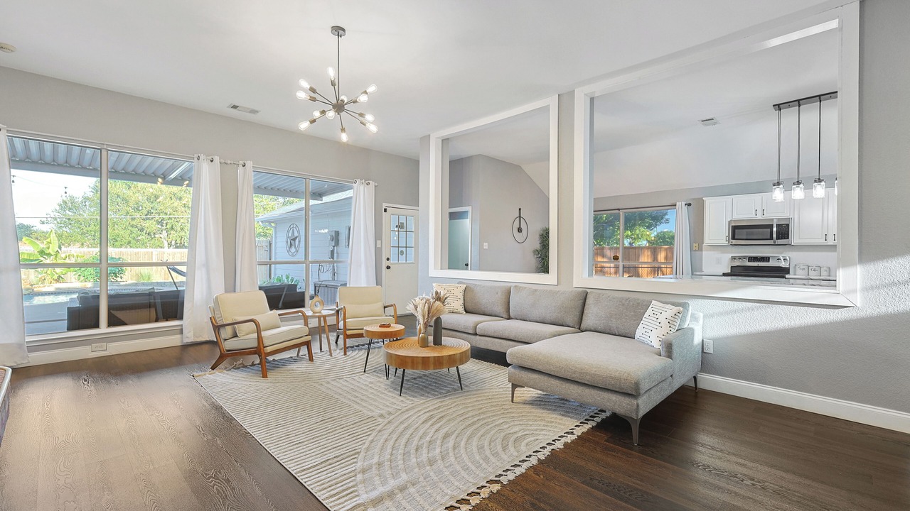 Photo of Livingroom in Mesquite