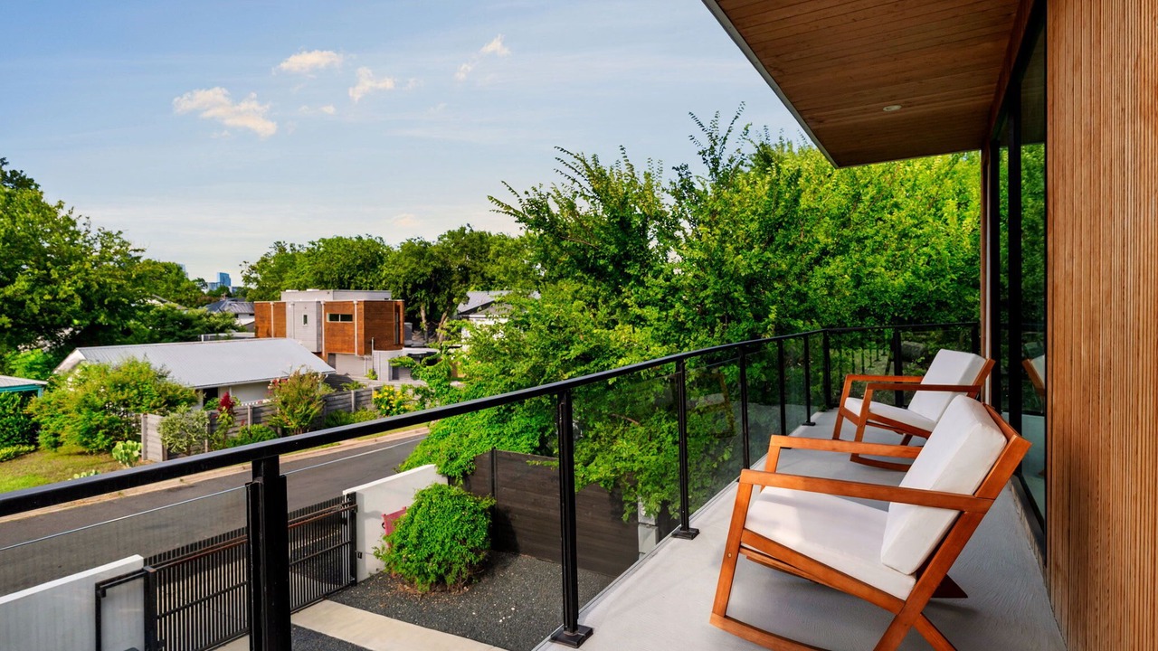 Photo of Patio Balcony in Zilker