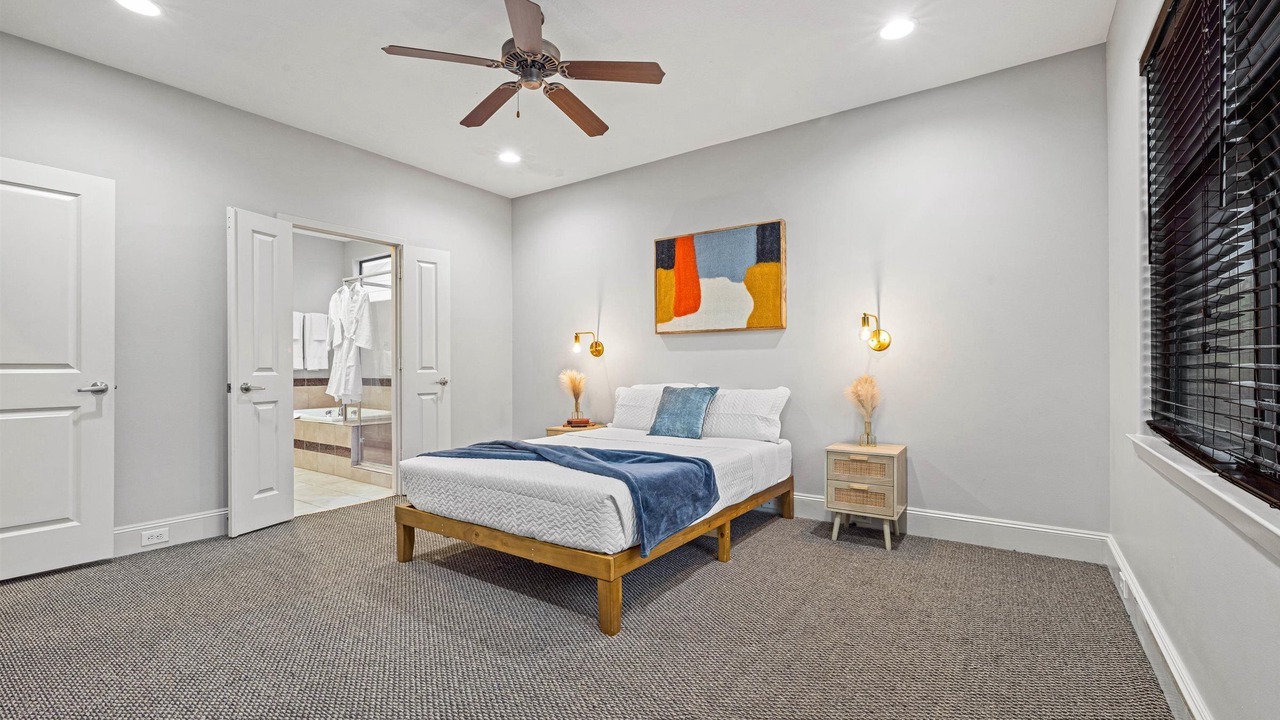 Photo of Bedroom in East Downtown Houston