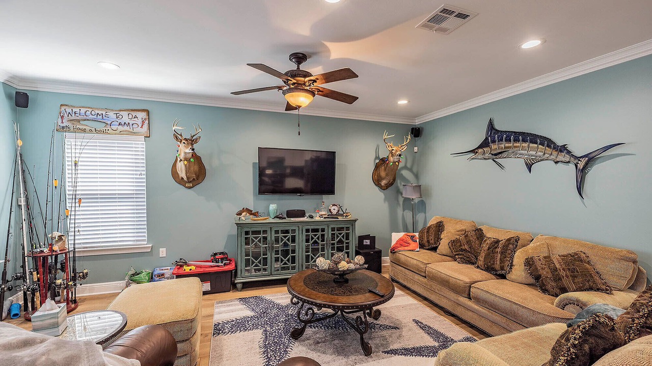 Photo of Livingroom in Chauvin
