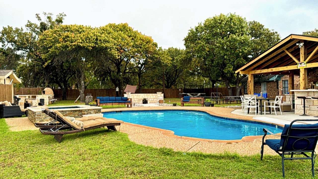 Photo of Outdoor in Cleburne