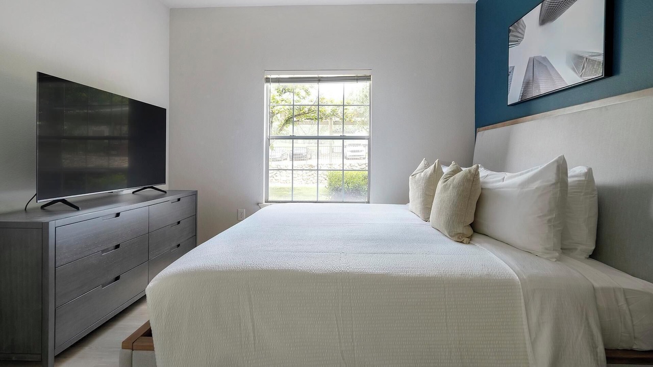 Photo of Bedroom in Falconhead