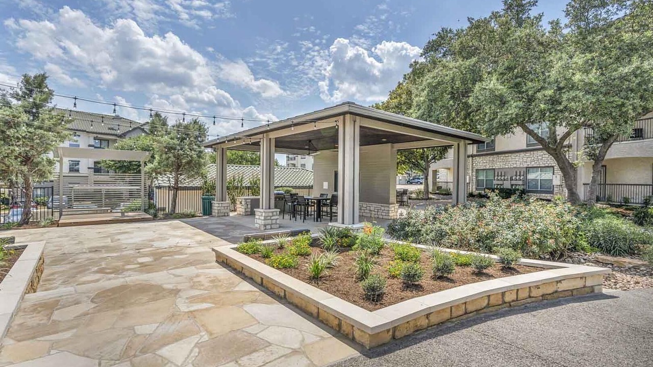 Photo of Patio Balcony in Falconhead