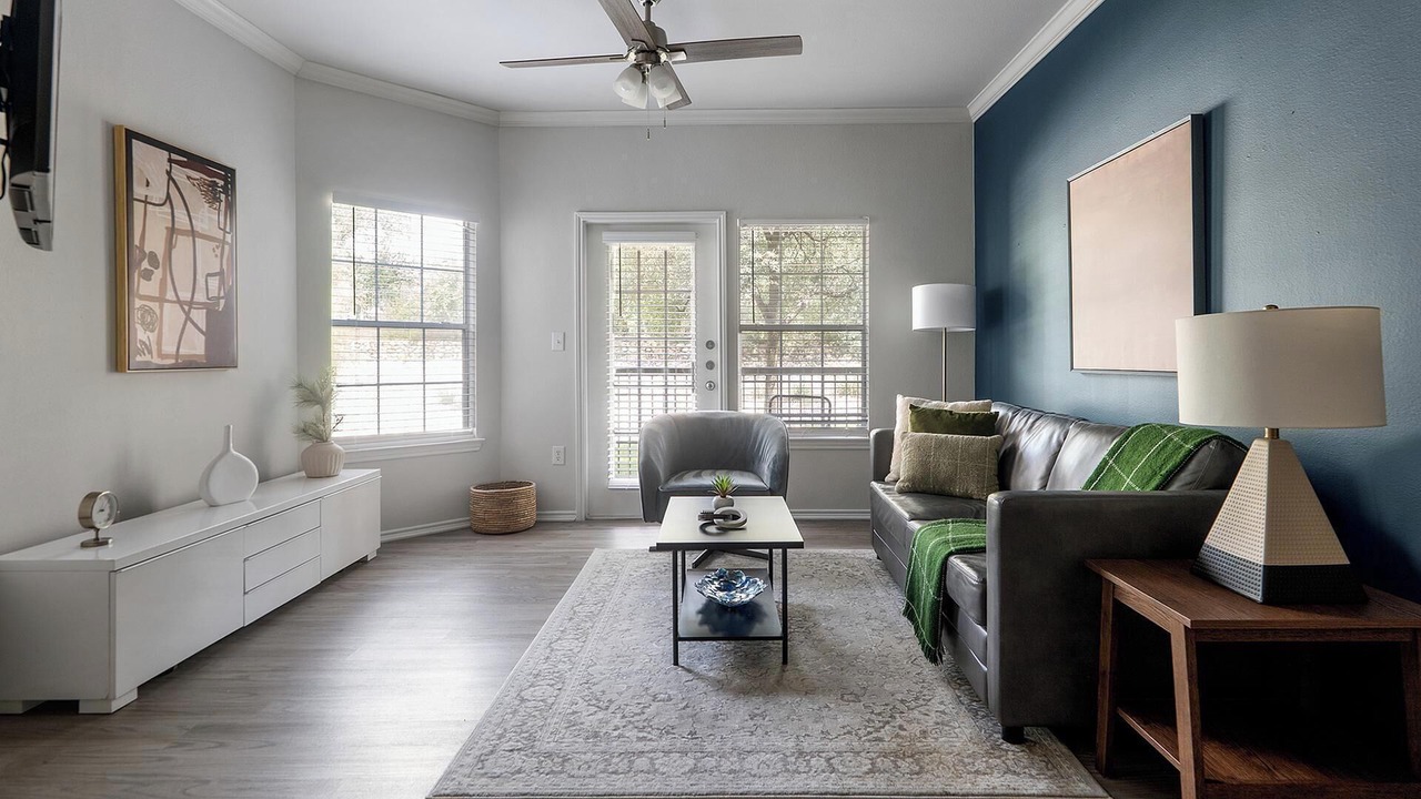 Photo of Livingroom in Falconhead