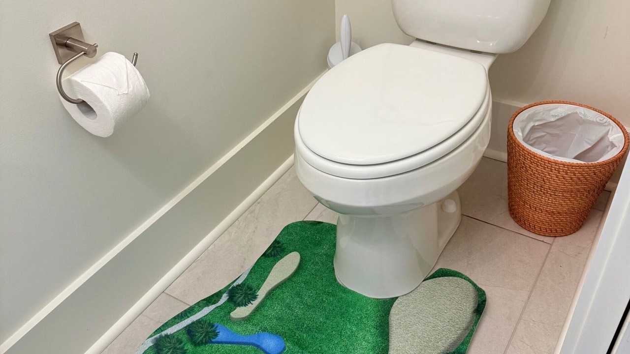 Photo of Bathroom in Highlands - Perkins