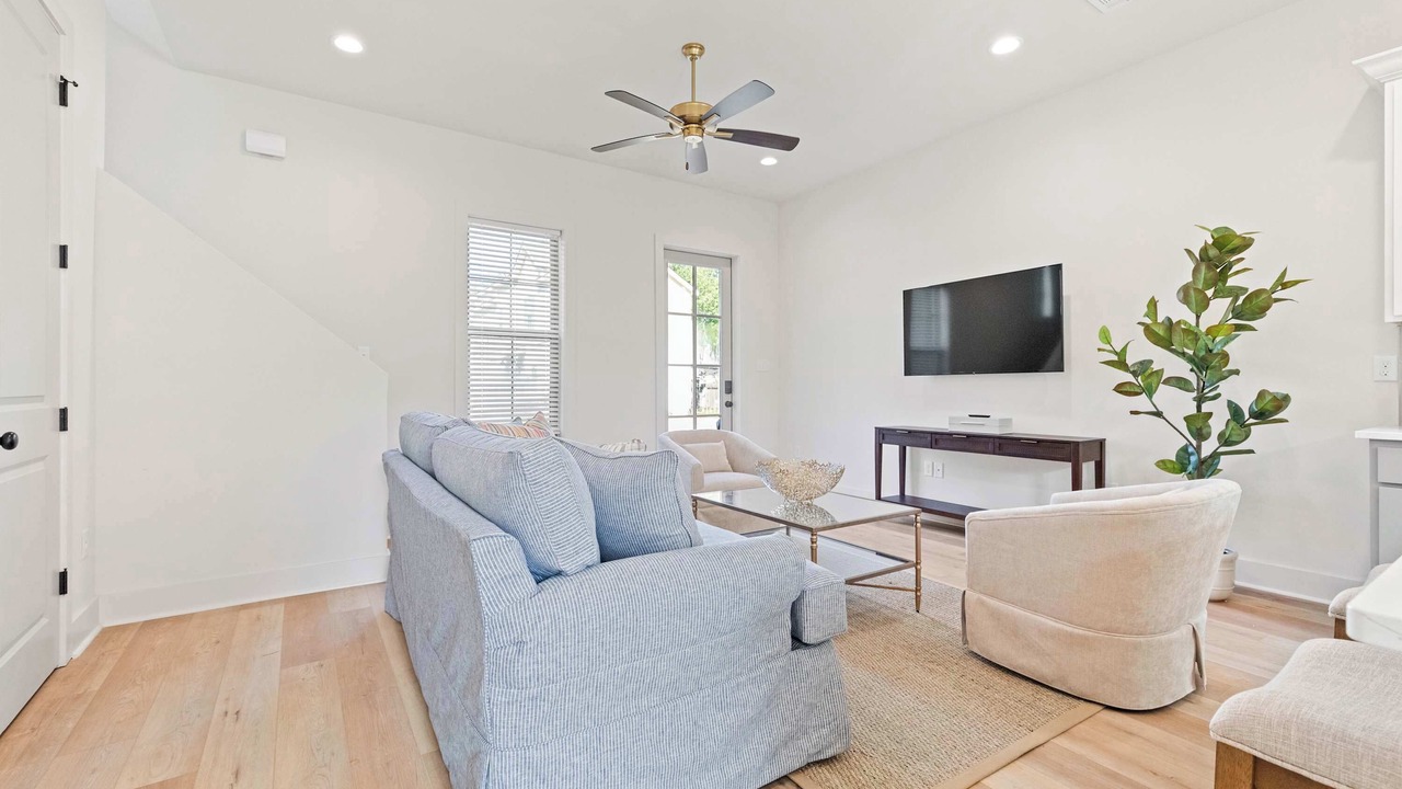 Photo of Livingroom in Lafayette