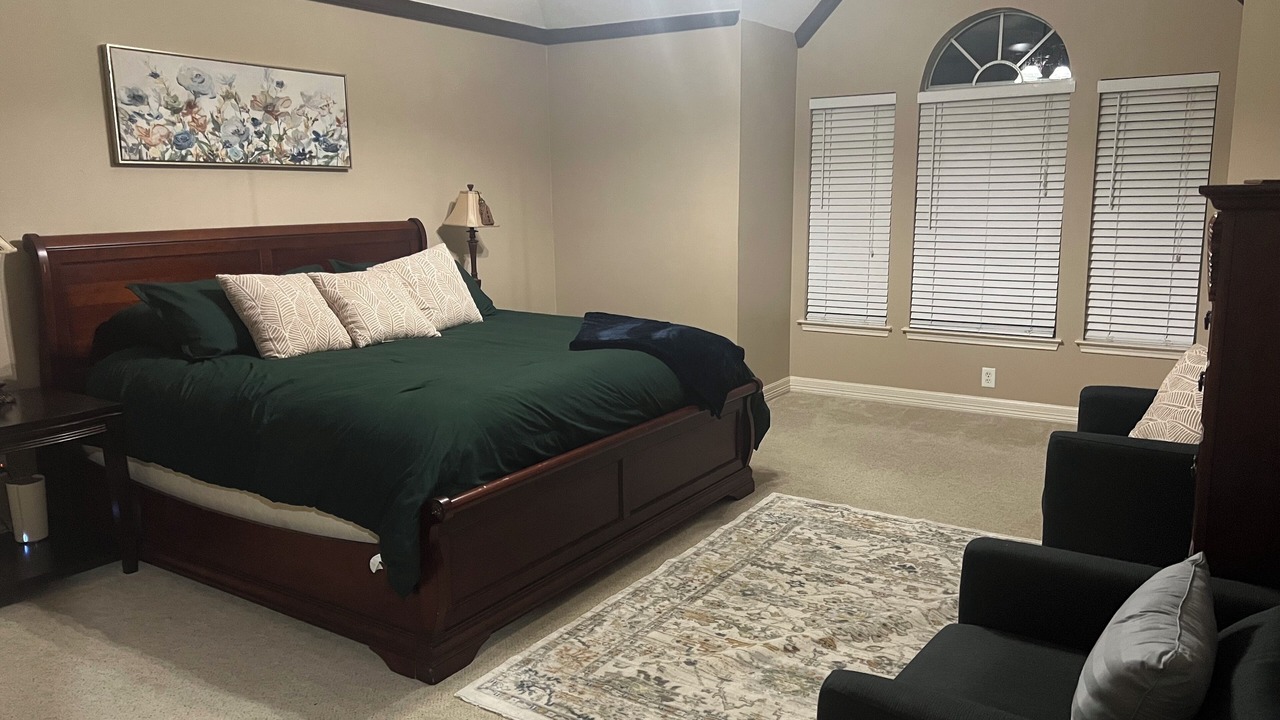 Photo of Bedroom in Kingwood