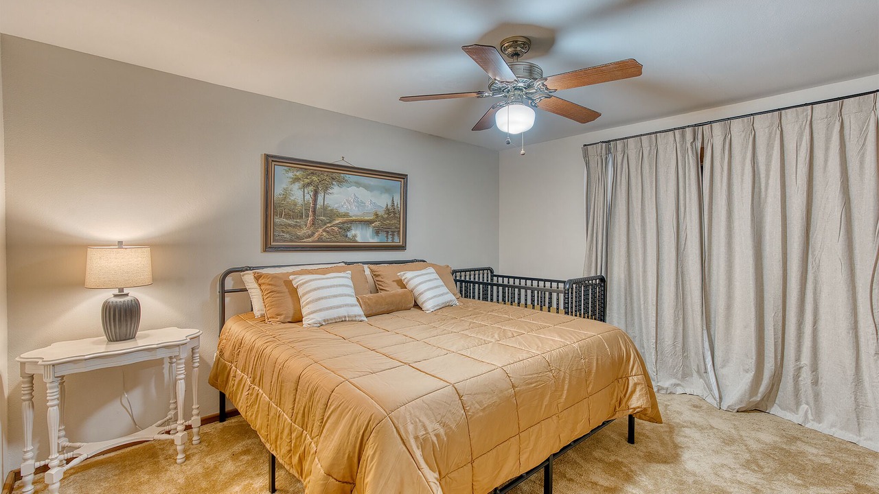 Photo of Bedroom in South Toledo Bend