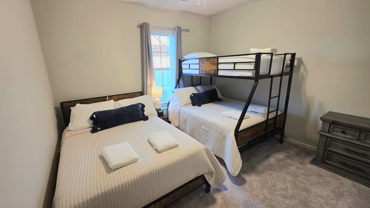 Photo of Bedroom in Highlands - Perkins