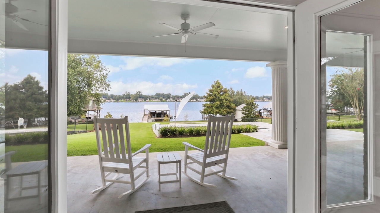 Photo of Patio Balcony in Oscar