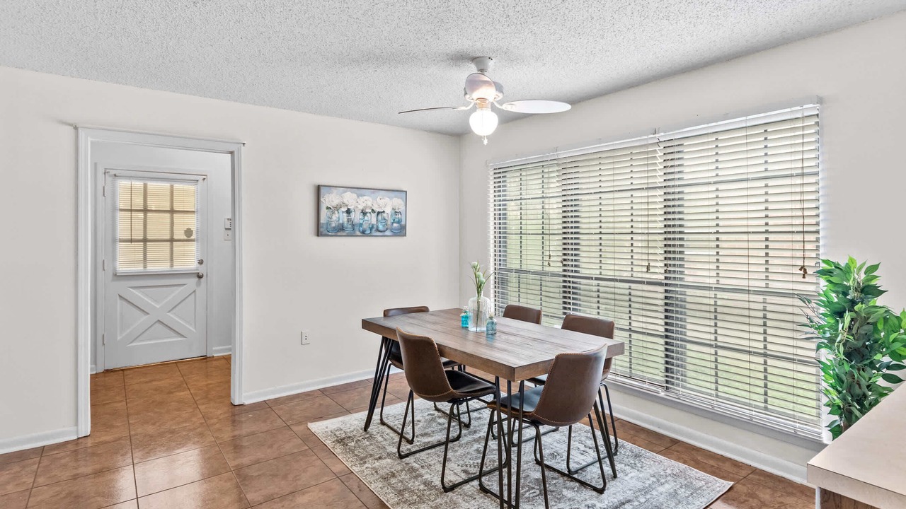 Photo of Livingroom in South Baton Rouge
