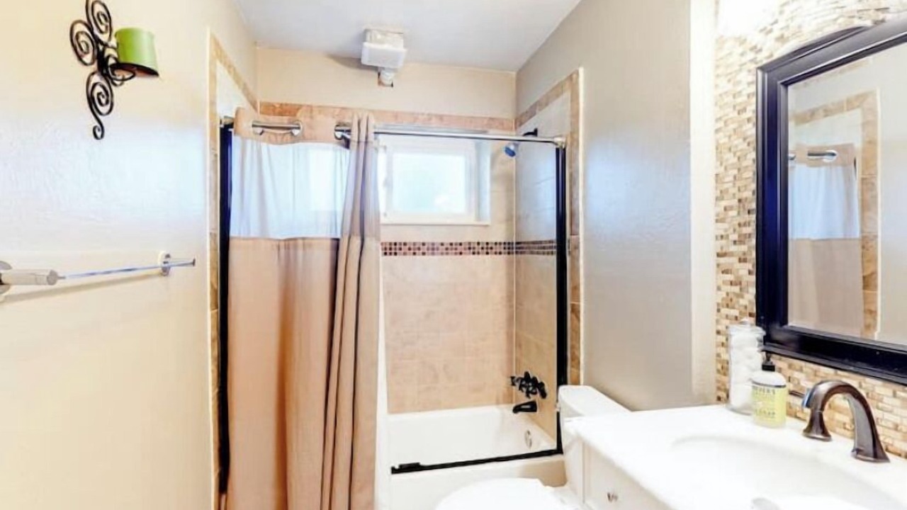 Photo of Bathroom in Old Aurora