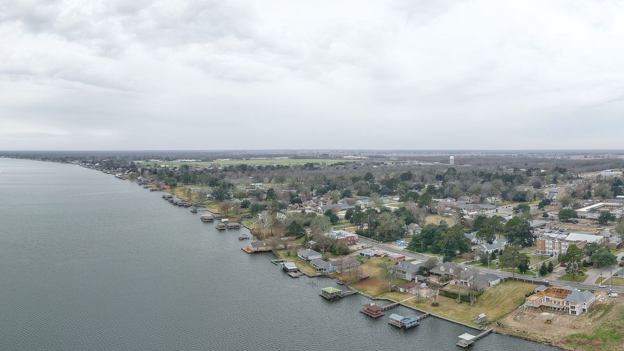 Photo of Outdoor in New Roads