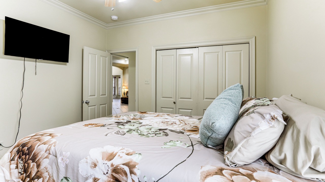 Photo of Bedroom in Zachary