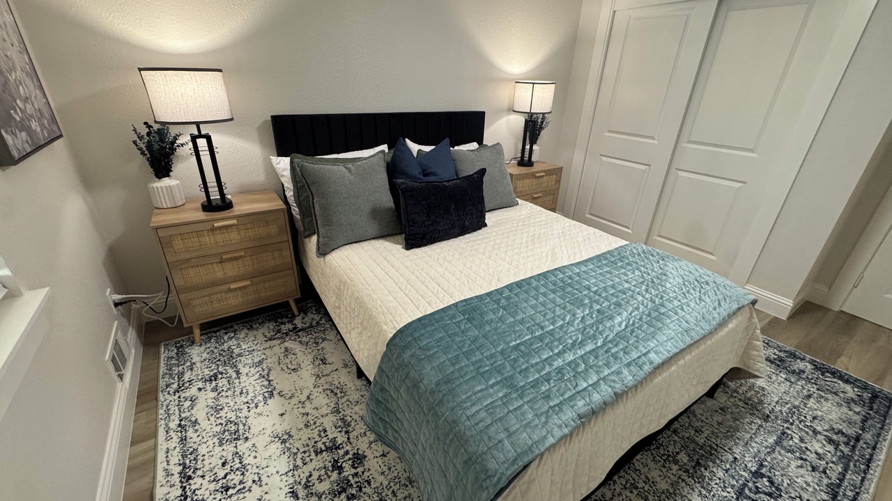 Photo of Bedroom in Buckner Terrace - Everglade Park