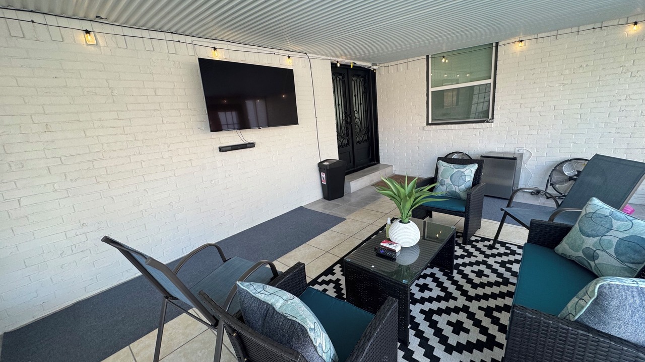 Photo of Others in Buckner Terrace - Everglade Park