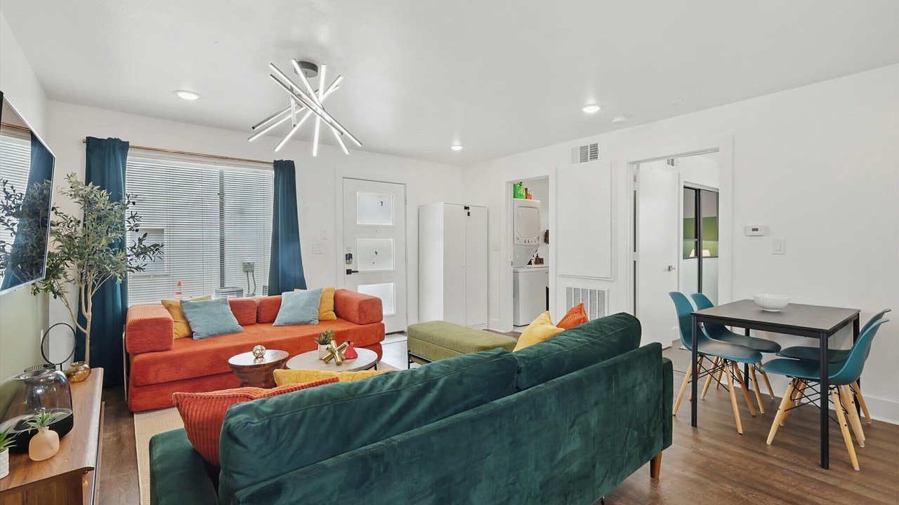 Photo of Livingroom in Old East Dallas