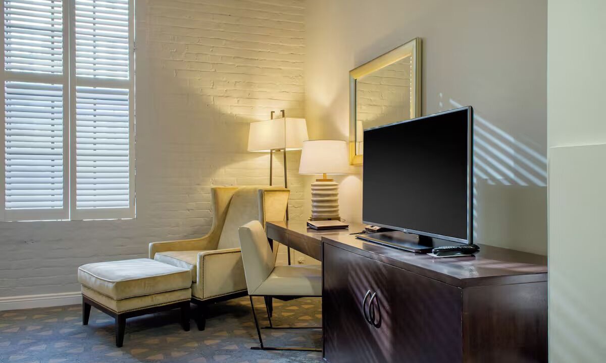 Photo of Livingroom in Central Business District