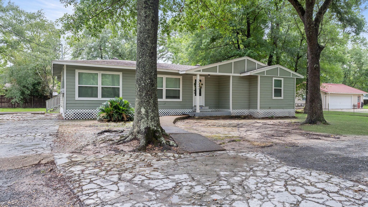 Photo of Outdoor in Lumberton